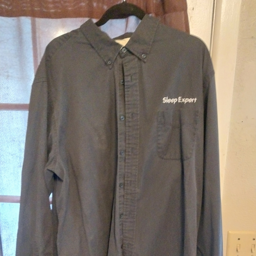 Long sleeve button down work shirt